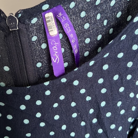 Seraphine Acacia Maternity Dress - Picture 12 of 14